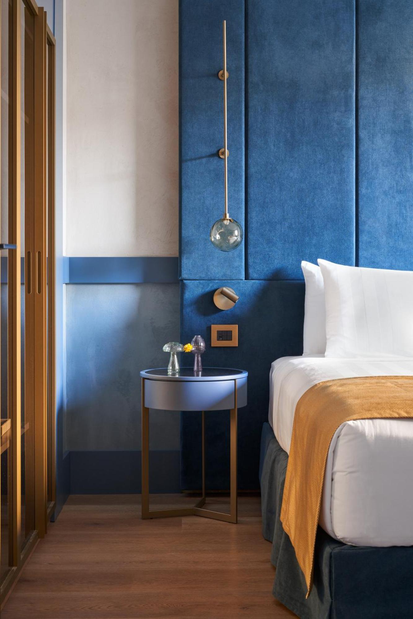 Nemi Hotel Milan Bagian luar foto