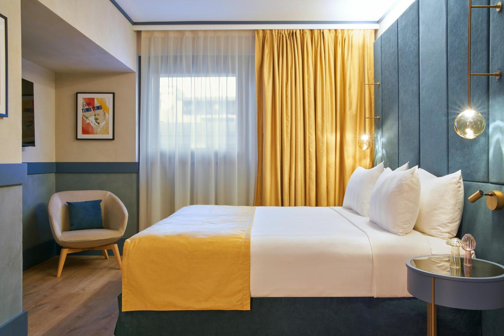 Nemi Hotel Milan Bagian luar foto