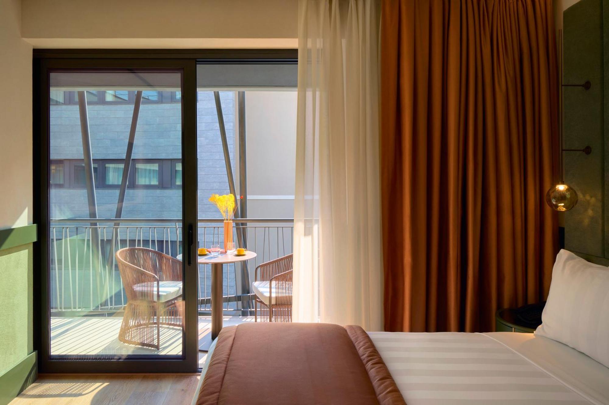 Nemi Hotel Milan Bagian luar foto