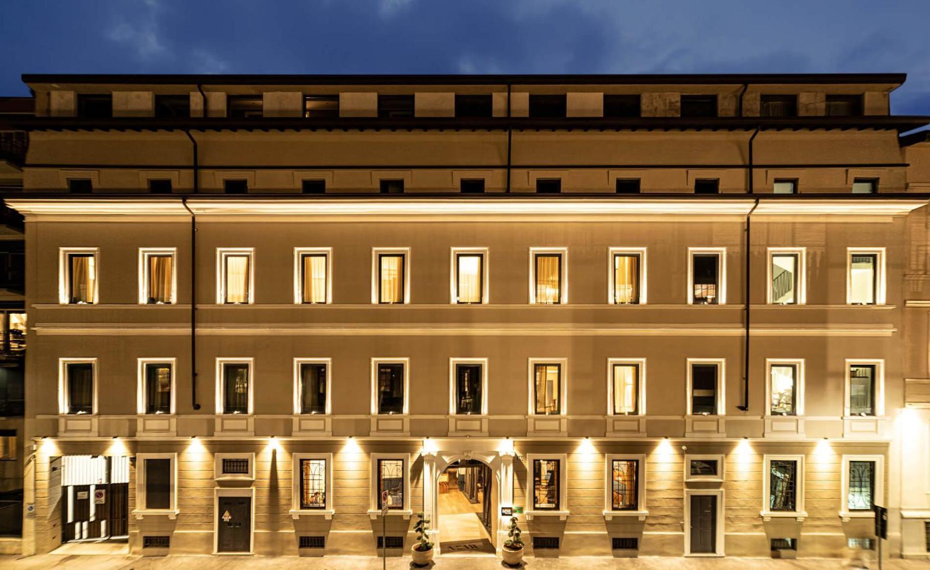 Nemi Hotel Milan Bagian luar foto